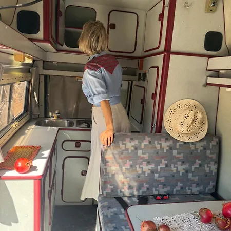 Rent A Blue Classics's Campervan Mb100 - Algarve - Portugal Glamping *