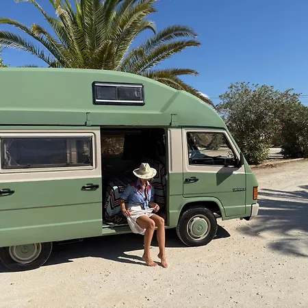 Rent A Blue Classics's Campervan Mb100 - Algarve - Portugal 럭셔리텐트 포티마오